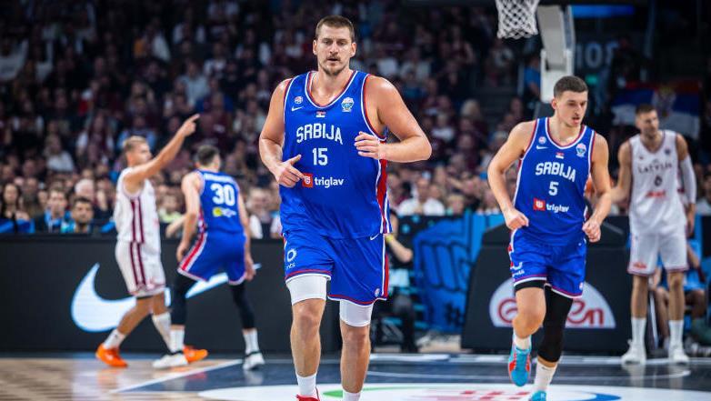 三审, 抢断后一条, AA 三审, 抢断后一条, AA